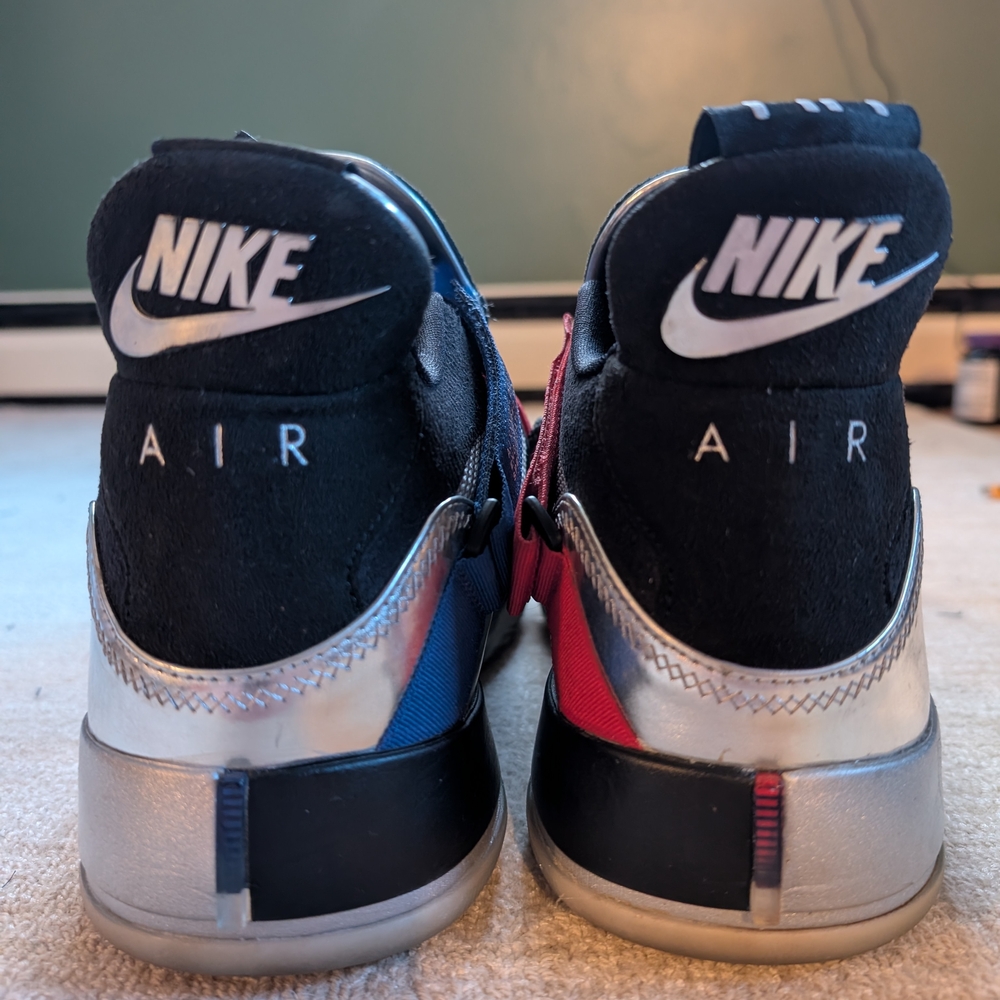 Men's Air Jordan Black and Gray Basketball Shoes - Picture 3 of 5